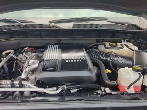 Used 2023 GMC Sierra 1500 AT4 w/ Technology Package image 32