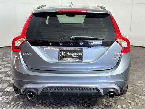 Used 2018 Volvo V60 T5 Dynamic w/ Vision Package AWD/4WD image 10