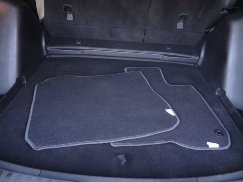 Used 2017 Honda CR-V EX image 10