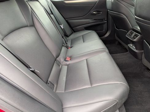 Used 2021 Lexus ES 350 F Sport w/ Accessory Package 2 FWD image 18