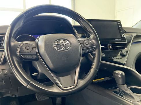 Used 2021 Toyota Camry XSE w/ Carpet Mat Package (TMS) FWD image 14