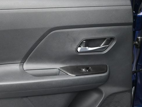 New 2026 Nissan Kicks SV w/ Cold Weather Package FWD image 28