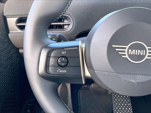 Used 2025 MINI Cooper S image 24