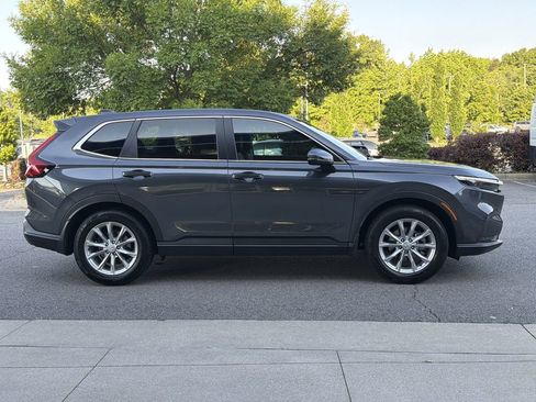 Used 2025 Honda CR-V EX-L image 2