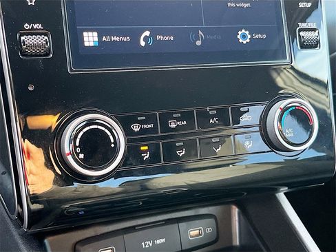 Used 2022 Hyundai Santa Cruz SEL image 15