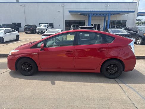 Used 2012 Toyota Prius Two FWD image 4