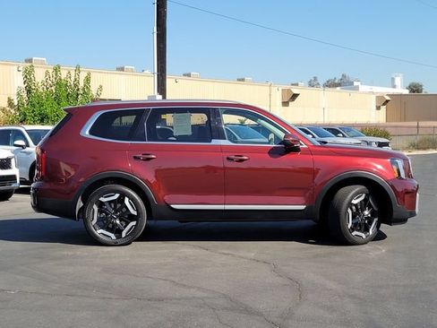 Certified 2024 Kia Telluride S w/ S Sunroof Package FWD image 5