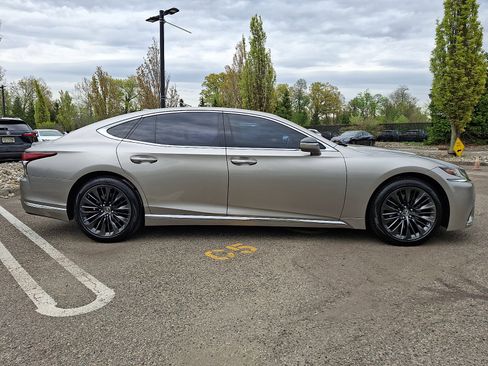 Used 2018 Lexus LS 500 AWD w/ Interior Upgrade Package image 7