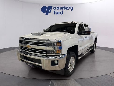 Used 2017 Chevrolet Silverado 3500 LTZ w/ Duramax Plus Package image 3