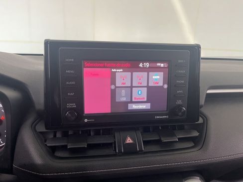 Used 2021 Toyota RAV4 XLE FWD image 67