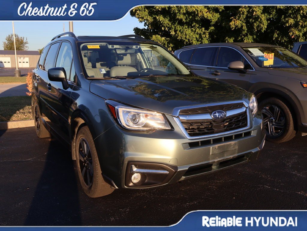 Used 2017 Subaru Forester 2.5i Limited AWD/4WD image 3