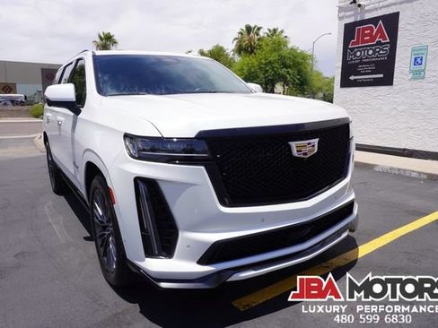 Used 2023 Cadillac Escalade V AWD/4WD image 73