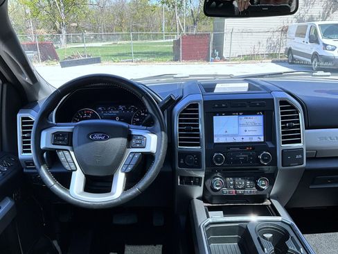 Used 2017 Ford F350 Lariat w/ Lariat Ultimate Package AWD/4WD image 15