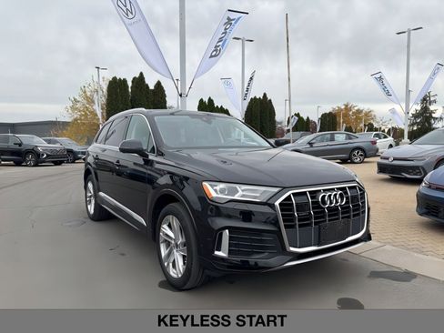 Used 2023 Audi Q7 2.0T Premium w/ Convenience Package image 2
