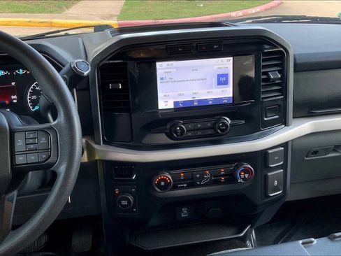 Used 2023 Ford F150 XLT image 12