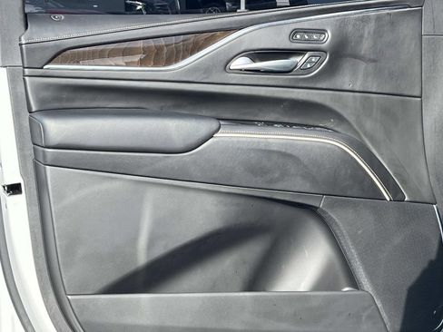 Certified 2024 Cadillac Escalade Sport Platinum image 26
