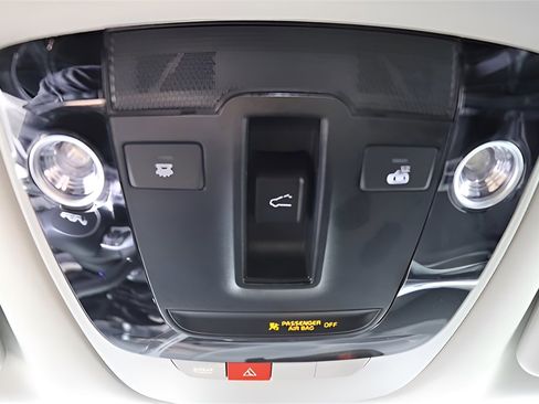 Used 2024 Kia Sportage SX image 23