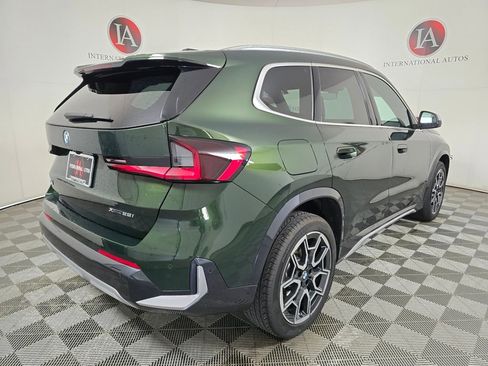 Used 2024 BMW X1 xDrive28i w/ Premium Package image 4