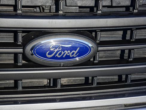 Used 2021 Ford F150 Lariat image 11