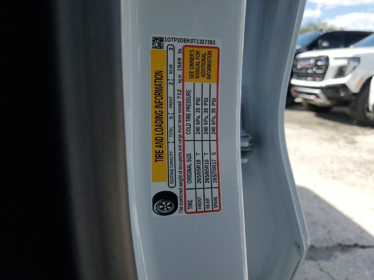 New 2026 GMC Canyon AT4 AWD/4WD image 32