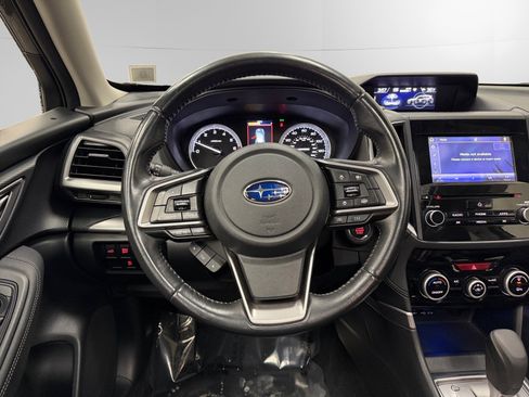 Used 2021 Subaru Forester Premium image 12