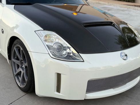 Used 2006 Nissan 350Z Enthusiast image 17