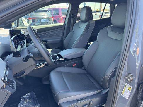 Used 2023 Volkswagen ID.4 Pro S image 13