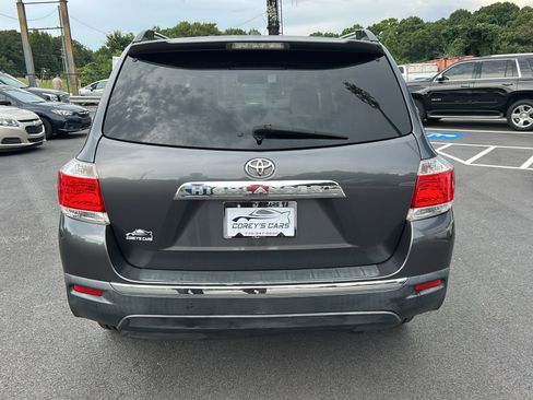 Used 2013 Toyota Highlander Limited FWD image 4