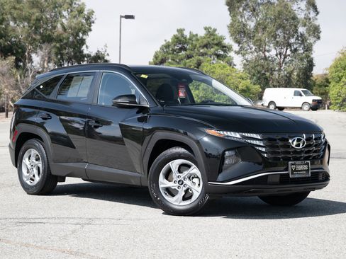 Used 2023 Hyundai Tucson SEL image 1