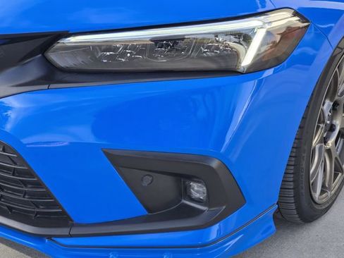 Used 2022 Honda Civic Sport Touring image 9