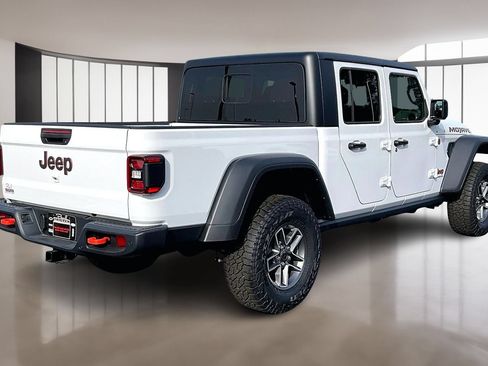New 2025 Jeep Gladiator Mojave w/ Safety Group AWD/4WD image 17