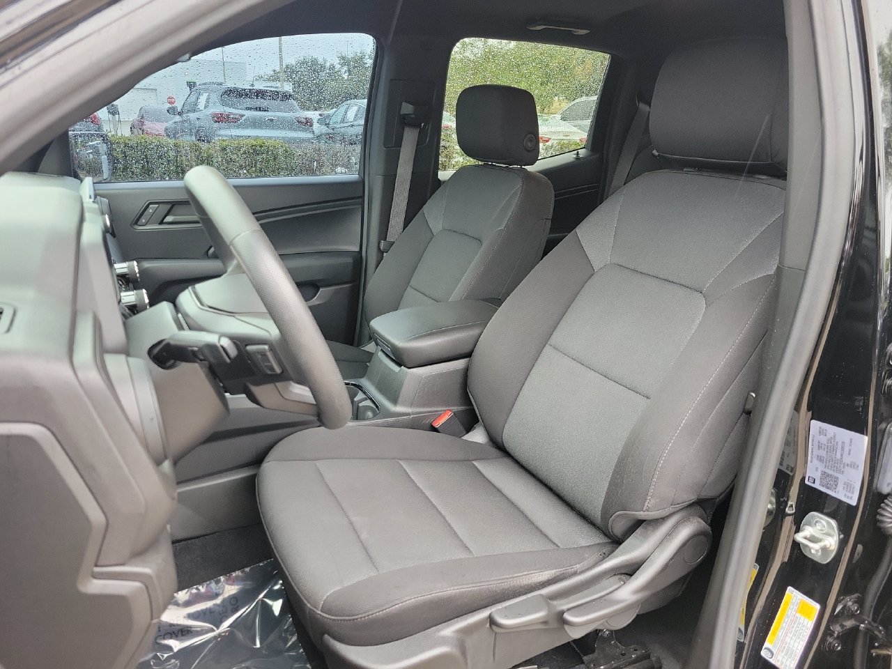 Used 2024 Chevrolet Colorado Trail Boss AWD/4WD image 15