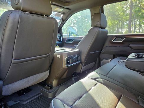 New 2026 GMC Sierra 2500 Denali w/ Denali Reserve Package AWD/4WD image 20