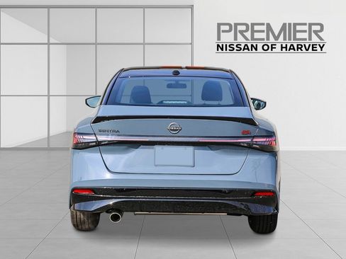 New 2026 Nissan Sentra SR w/ Floor Mat Package FWD image 3