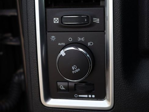 Used 2014 RAM 2500 Limited image 20