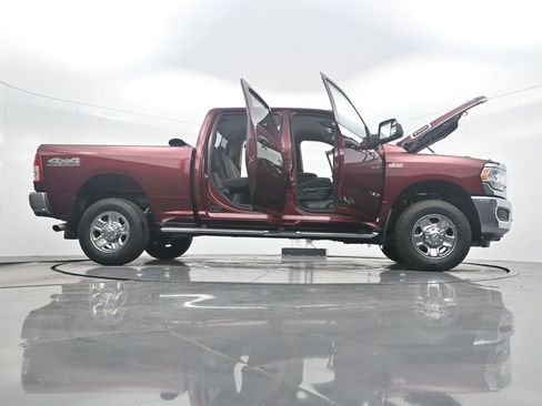 Used 2019 RAM 2500 Tradesman image 43