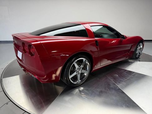 Used 2008 Chevrolet Corvette Coupe w/ Preferred Equipment Group RWD image 2