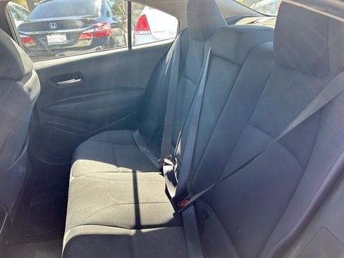 Used 2021 Toyota Corolla LE FWD image 14