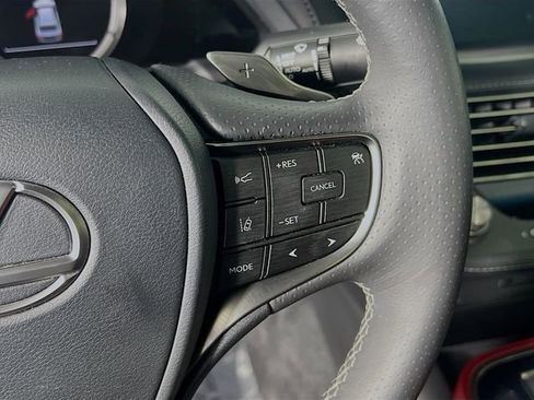 Used 2018 Lexus LS 500 F Sport image 17