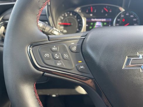 Used 2023 Chevrolet Equinox RS w/ RS Leather Package image 19