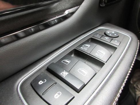 Used 2022 RAM 1500 Limited w/ Night Edition AWD/4WD image 36