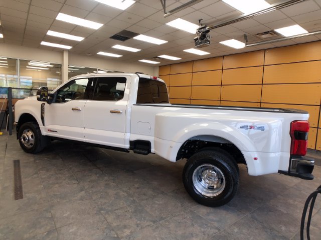 New 2027 Ford F350 Lariat w/ Lariat Ultimate Package AWD/4WD image 5