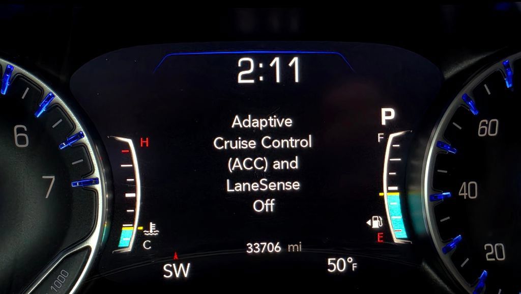 Used 2025 Chrysler Pacifica Select FWD image 29