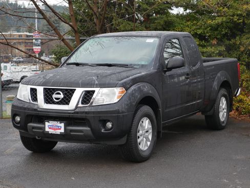 Used 2019 Nissan Frontier SV w/ Value Truck Package image 2