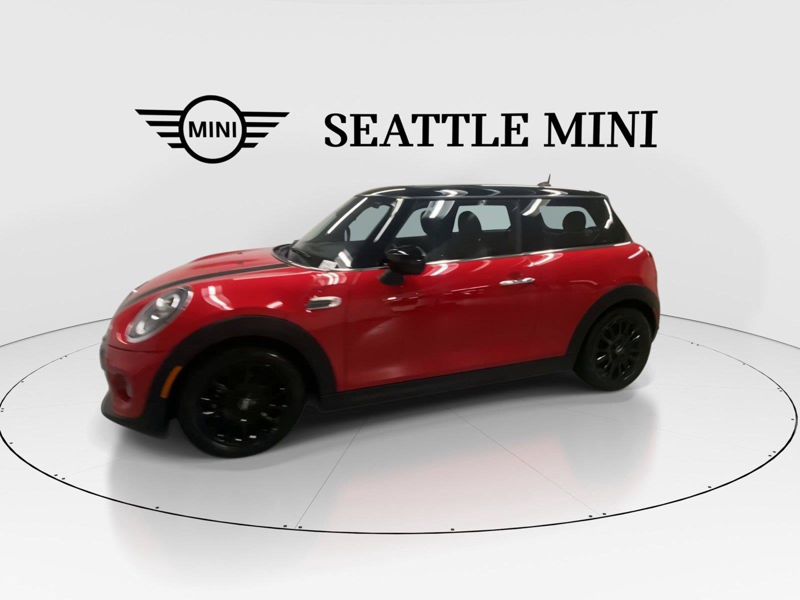 Used 2021 MINI Cooper 2-Door Hardtop w/ 6.5" Touchscreen Package FWD image 6