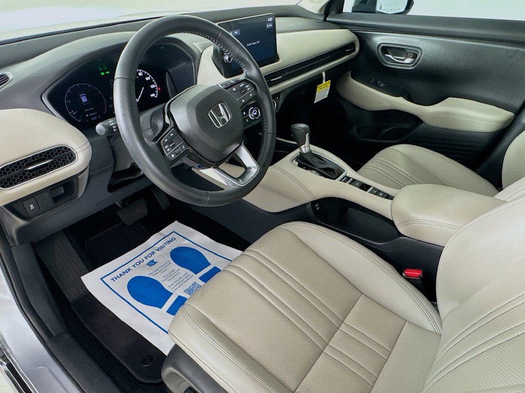 Used 2026 Honda HR-V EX-L image 17