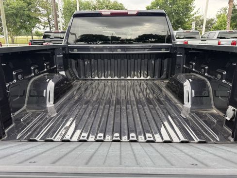 Used 2022 Chevrolet Silverado 1500 Custom RWD image 28