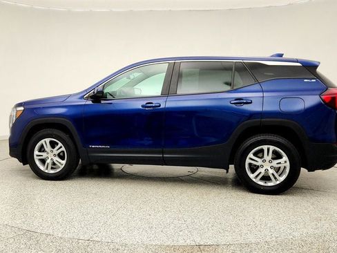 Used 2022 GMC Terrain SLE AWD/4WD image 8