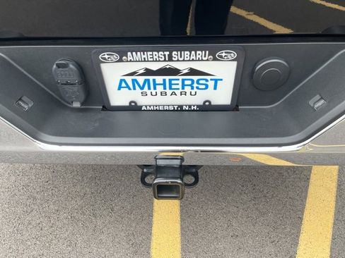 Used 2024 GMC Sierra 1500 Pro w/ Pro Value Package image 9