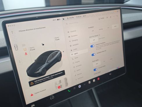 Used 2025 Tesla Model 3 Long Range RWD image 21